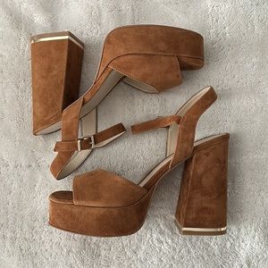 ✨NEW✨ Kenneth Cole Dolly Ankle Strap Platform Heeled Sandal (9.5)